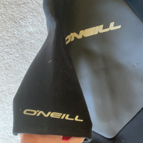 O’Neill wetsuit XL - Picture 5 of 16